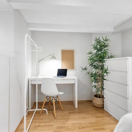 Charming 200m From Bryggen Apartment *