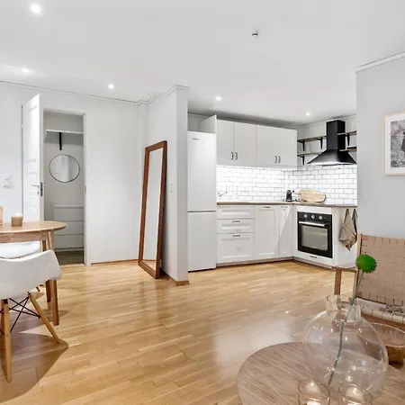 Charming 200m From Bryggen Apartment